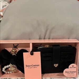 Juicy Couture Women's Liquorice Tab Wallet Dangle Set